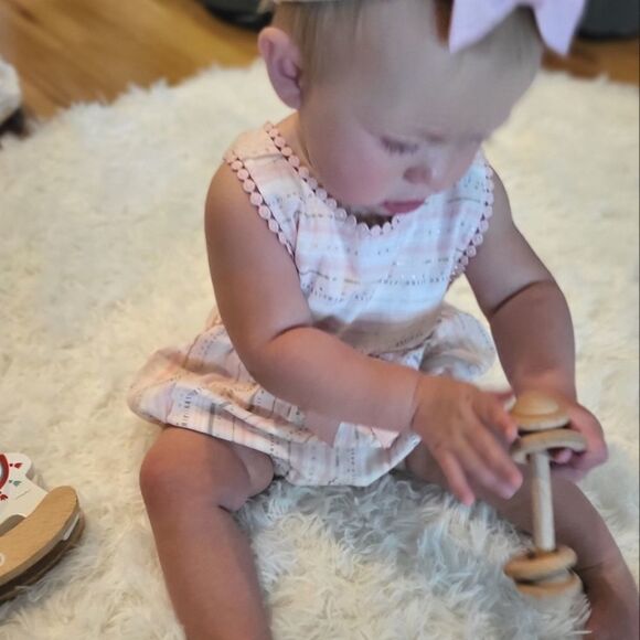 NWT Dylan & Abby Pink Stripe Romper - Picture 5 of 9